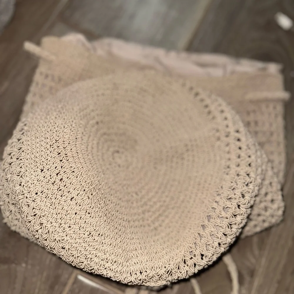 - URBAN OUTFITTERS Ecote Moria Crochet Backpack in beige o/s
